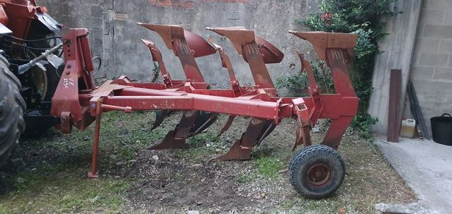 Arado trisurco Naud - Ref. 5036