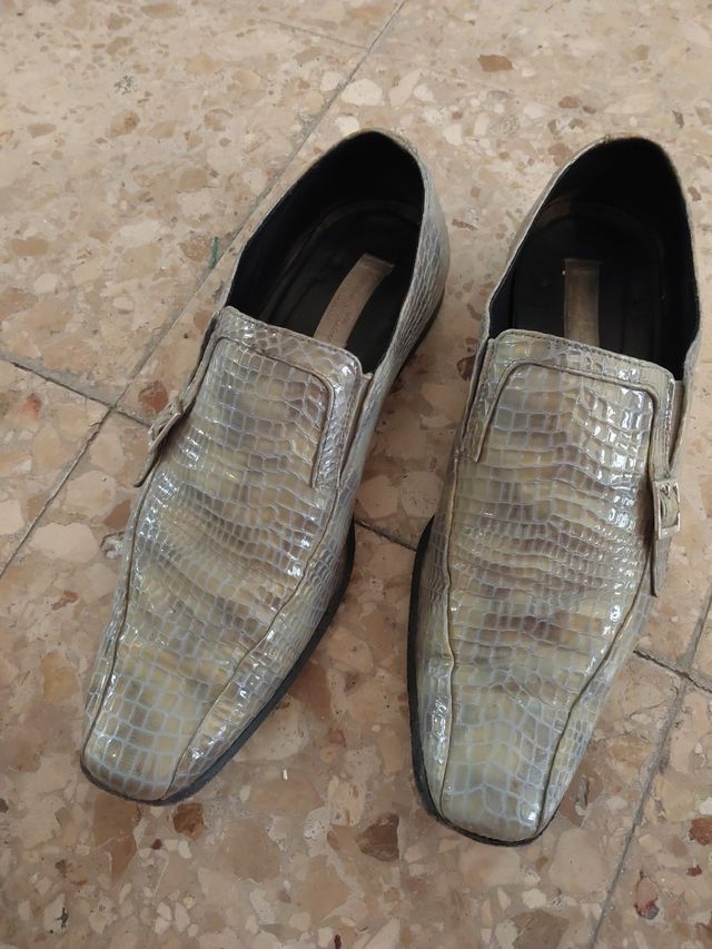 ZAPATOS Y CINTURÓN NO HAGO ENVÍOS