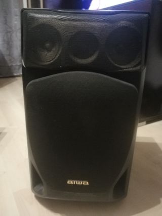 Altavoces Aiwa
