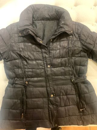 PLUMI,ABRIDO ENTRE TIEMPO,NEGRO,,BASTANTE USADO