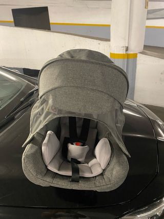 Carro de bebé Bogaboo Camaleon 3 y silla de coche