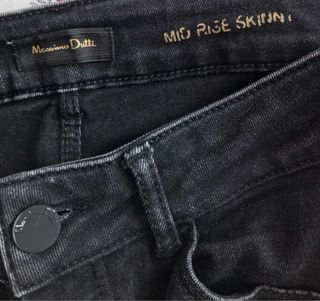 Jeans negros Massimo Dutti