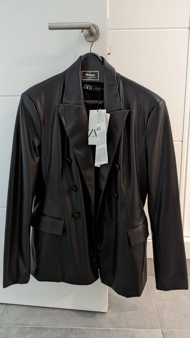 Blazer ZARA sin estrenar