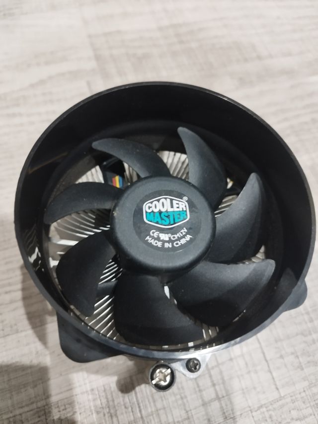 DISIPADOR COOLER MASTER