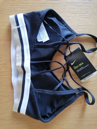 Top sportivo donna Nike - Nuovo!