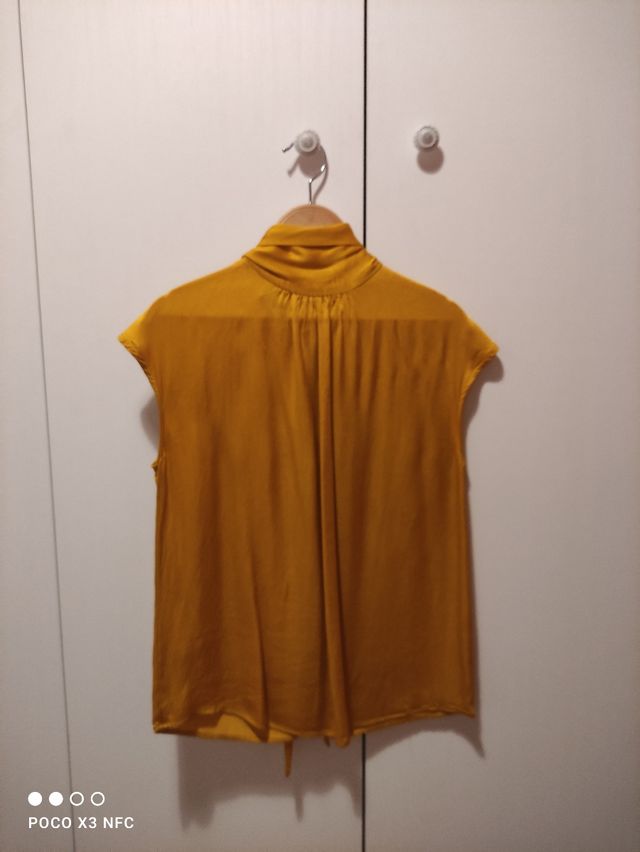 Blusa lazo cuello mostaza mango
