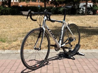 Bicicleta carretera Trek Domane 2.3 talla 56