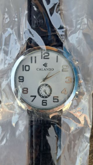 Lote de 60 relojes de pulsera a estrenar