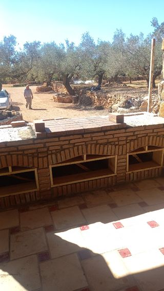 Construcción barbacoa cocinas hornos