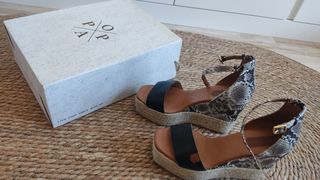 Sandalia cuña N°37 POPA