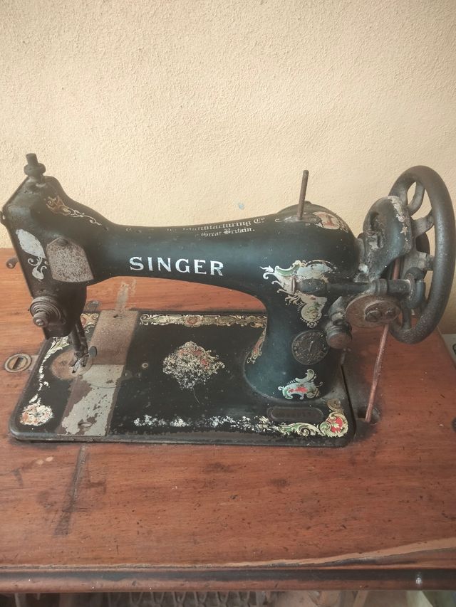 Maquina antigua singer completa