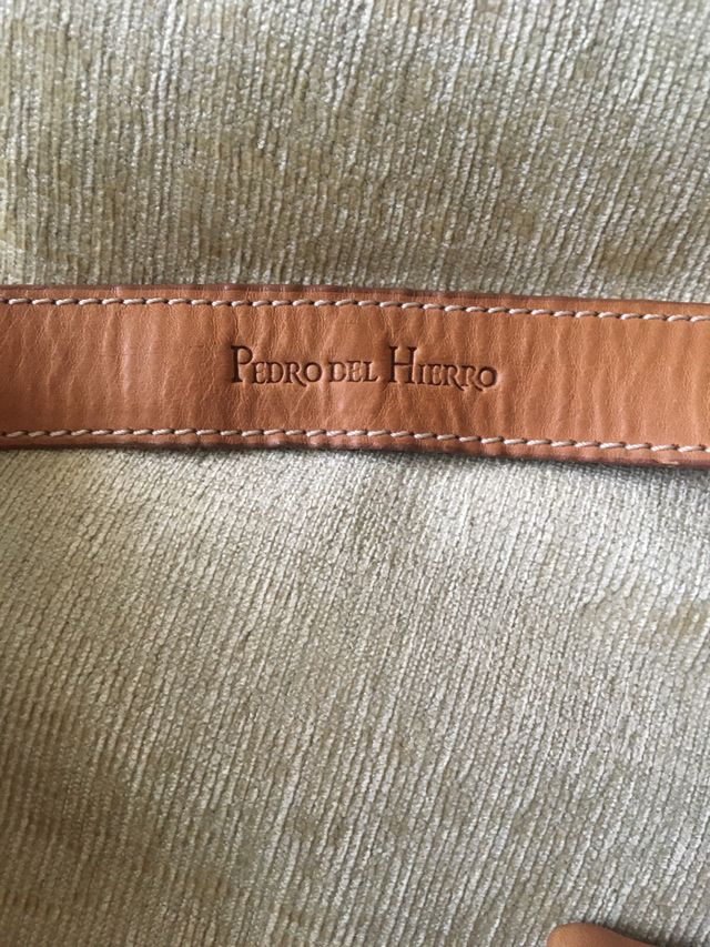 Bolso gondola de Pedro del Hierro