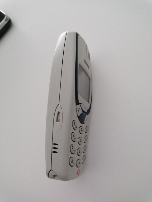 Nokia 3330