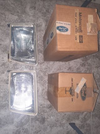 Faros y pilotos Ford