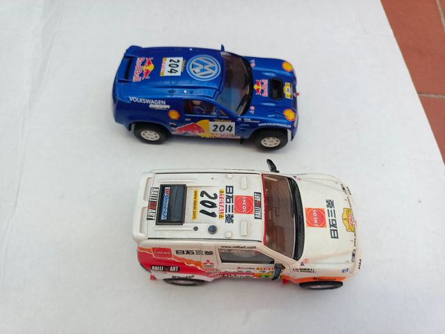 Mitsubishi pajero y touareg raid slot ninco scx