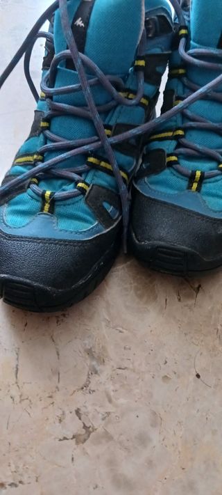 BOTAS MONTAÑA TALLA 35
