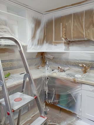 Lacado de puertas , cocinas....