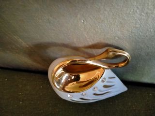 Soprammobile vintage con Swarovski cigno