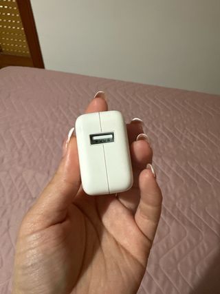 12W USB POWER ADAPTER APPLE