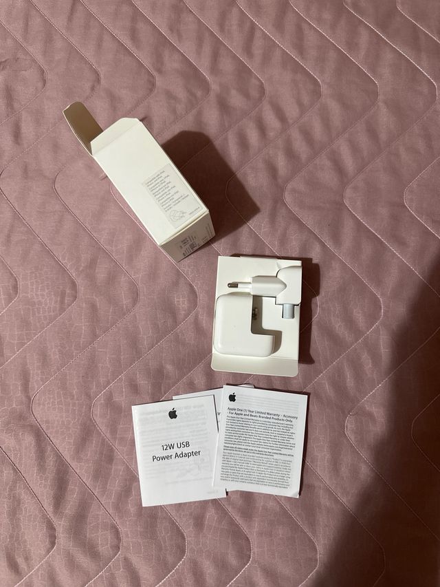 12W USB POWER ADAPTER APPLE