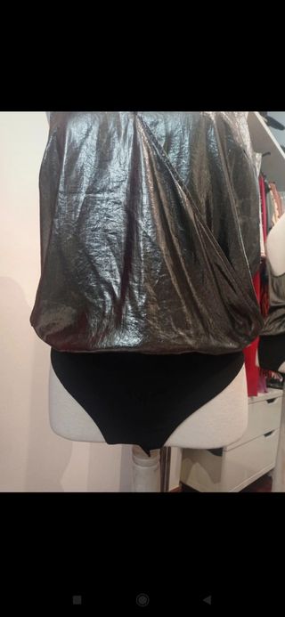 Body metalizado Bershka.XS