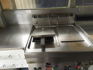 Todo en acero inoxidable,146.000km siempre garage.