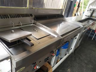 Todo en acero inoxidable,146.000km siempre garage.