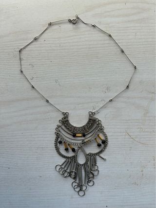 Collar de plata de holzkern