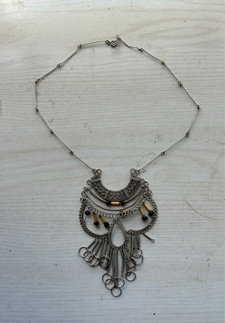 Collar de plata de holzkern