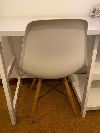 Escritorio de estudio + silla