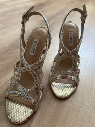 sandalias tacón GUESS sin estrenar