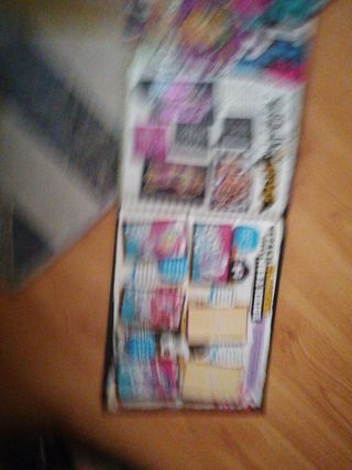 Album cromos monsters high