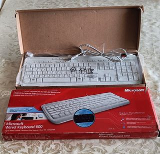 Tastiera Microsoft wired keyboard 600, nuova