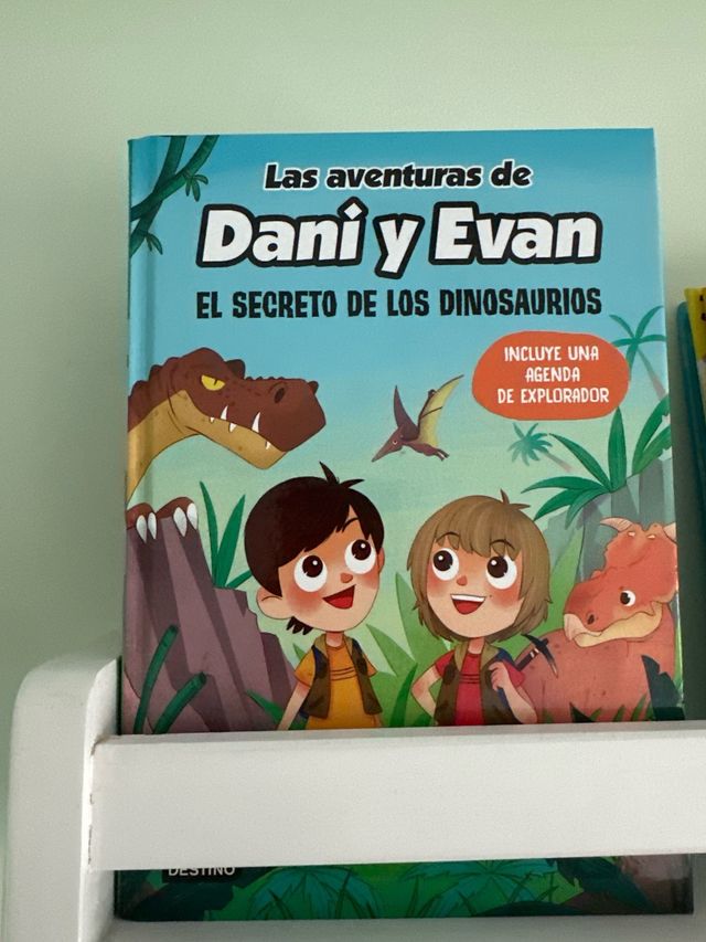 Libro las aventuras de Dani y Evan