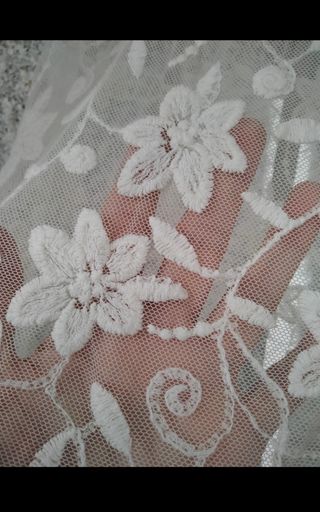 Top encaje blanco marfil