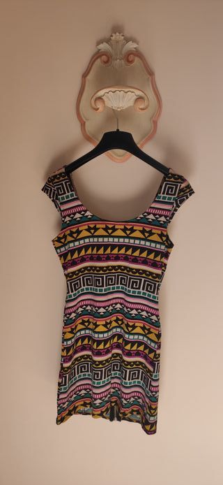 Vestito con cerniera