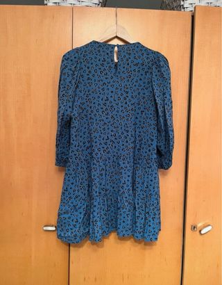 Vestido paneles azul zara