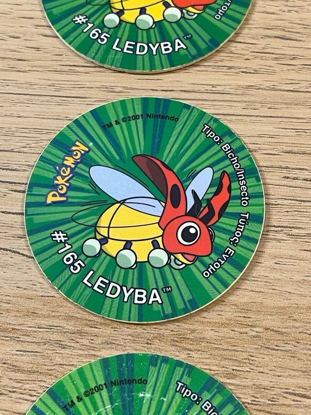 Gigan-Tazos Pokémon (2001)