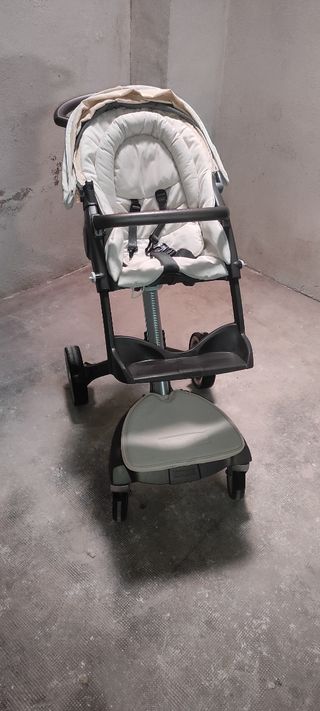 Carrito bebé Stokke Xplory beige + accesorios