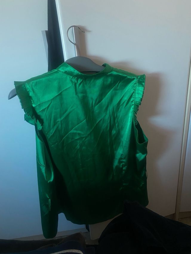 Blusa verde smeraldo