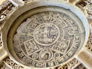 CENICERO CALENDARIO MAYA