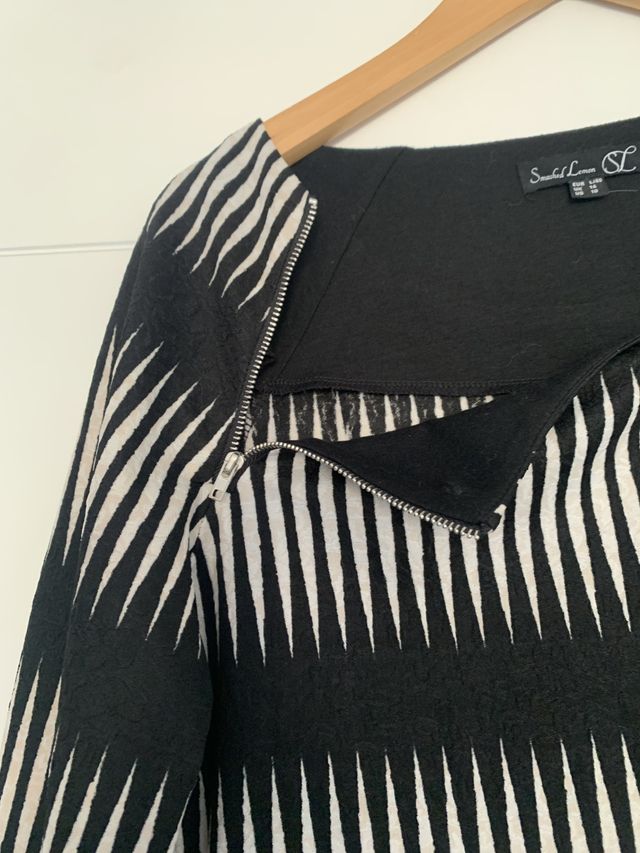 Vestido blanco y negro de Smashed Lemon. Talla L 