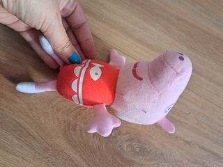 Lote muñecos george y peppa pig