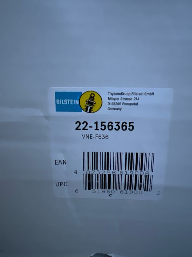 Amortiguador Toyota B4 delantero