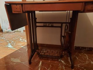 ANTIGUA MAQUINA DE COSER ALFA