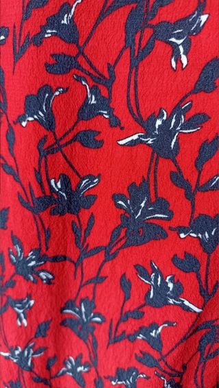 Vestido corto rojo flores Promod 