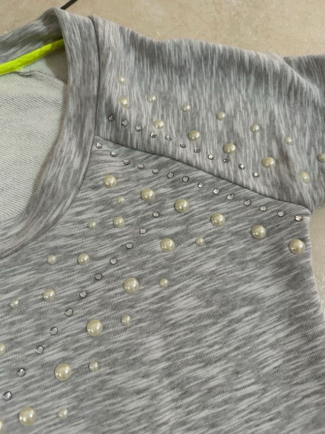 Maglia mezze maniche con perle e swarovski