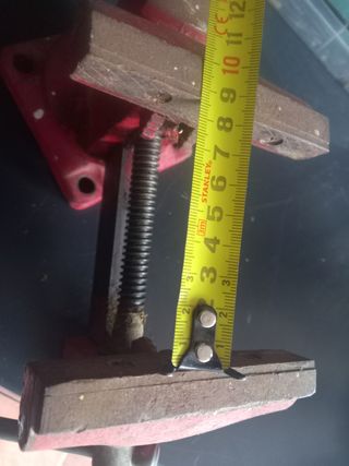 Tornillo de trabajo