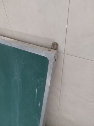 Pizarra grande escolar de tiza