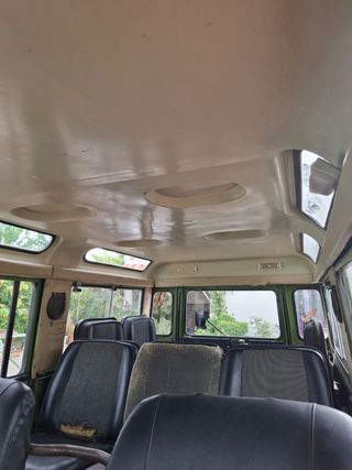 Land Rover santana 109 super 1987 9 plazas.